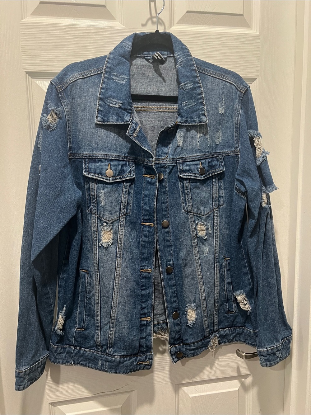 American Bazi Distressed Blue Denim Jean Jacket -Women’s Large Premium Quality